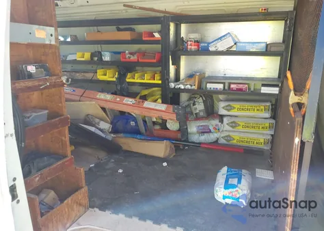 1999 Ford E-350 Super Duty Commercial/Recreational from USA, damaged, VIN 1FTSE34L7XHA80165